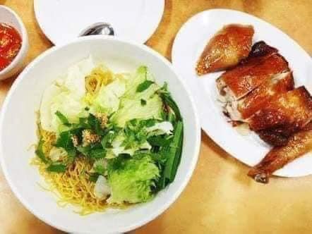 Mì Gà Da Giòn - Vietnamese dish by Gánh Hàng Tình Thương